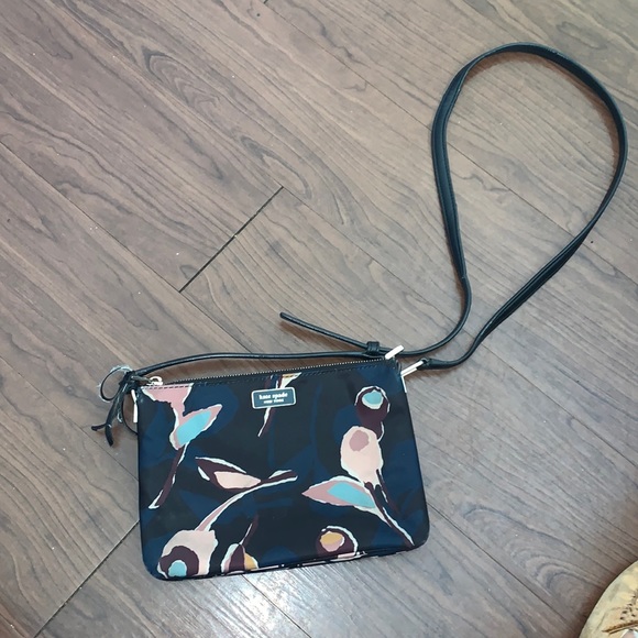 Kate spade purse - Picture 2 of 4